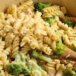 Broccoli Alfredo- Family