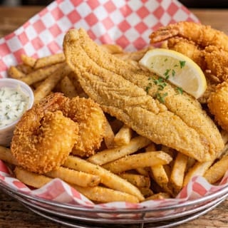 2 Piece Catfish & 4 Jumbo Shrimp